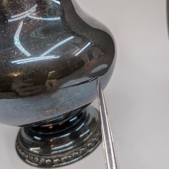 Vtg Reed Barton Old London 7025 Water Pitcher Sliver Plated 8 HP 8.5" x 9.5" - Picture 13 of 13